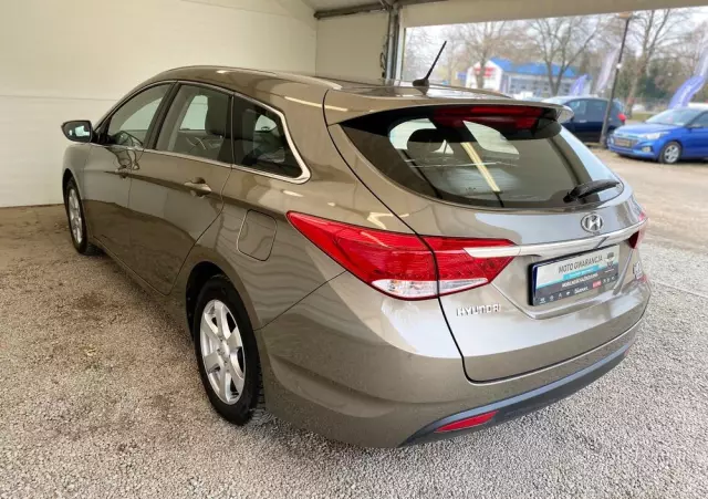 HYUNDAI I40 1.7 CRDi Comfort +