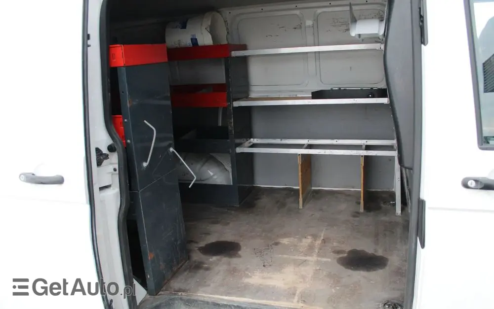 VOLKSWAGEN Transporter T6 