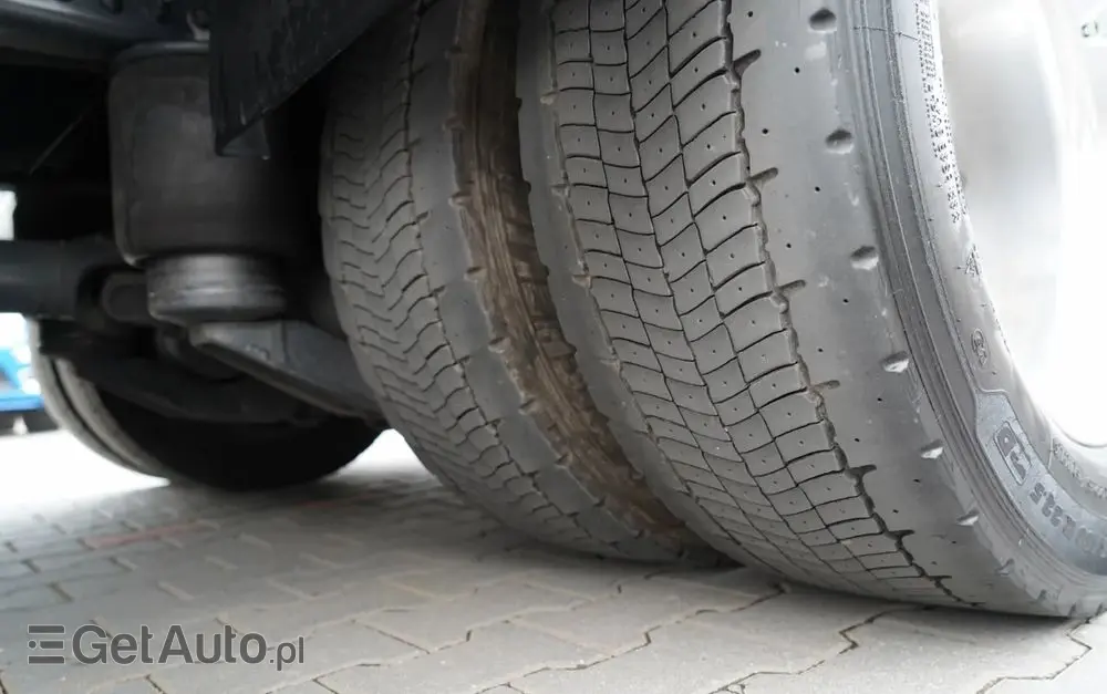 VOLVO FH 500 / XXL / ZESTAW TANDEM PRZEJAZDOWY 120 M3 / 2024 / I-PARK COOL / ZAWIESIE DOKI DO WÓZKA / OŚ PODNOSZONA / ALUFELGI / PRZYCZEPA WECON / PO KONTRAKCIE SERWISOWYM 