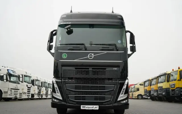 VOLVO FH 500 / XXL / ZESTAW TANDEM PRZEJAZDOWY 120 M3 / 2024 / I-PARK COOL / ZAWIESIE DOKI DO WÓZKA / OŚ PODNOSZONA / ALUFELGI / PRZYCZEPA WECON / PO KONTRAKCIE SERWISOWYM 