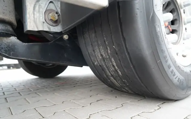 VOLVO FH 500 / XXL / ZESTAW TANDEM PRZEJAZDOWY 120 M3 / 2024 / I-PARK COOL / ZAWIESIE DOKI DO WÓZKA / OŚ PODNOSZONA / ALUFELGI / PRZYCZEPA WECON / PO KONTRAKCIE SERWISOWYM 