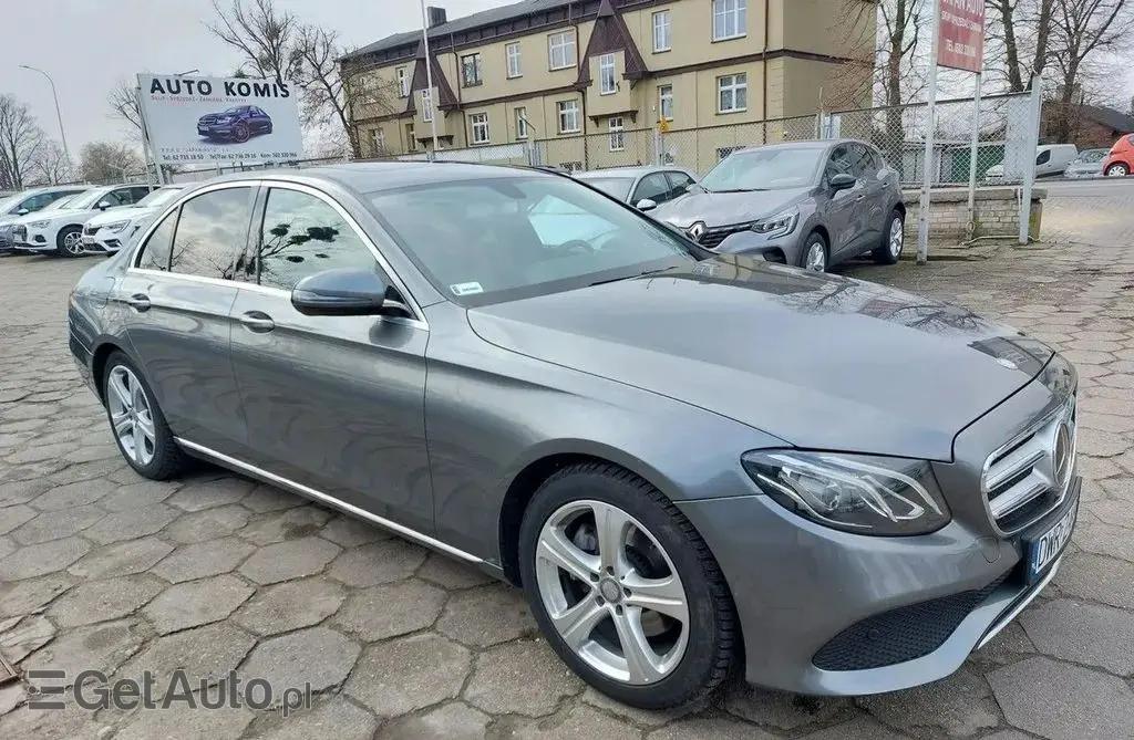 MERCEDES-BENZ Klasa E 