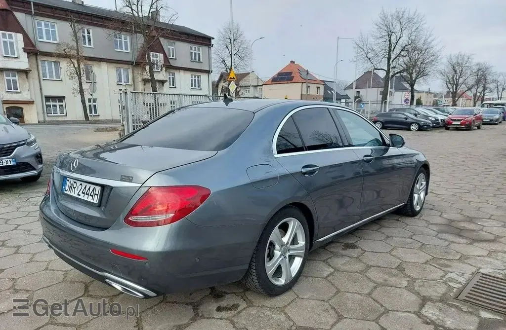 MERCEDES-BENZ Klasa E 