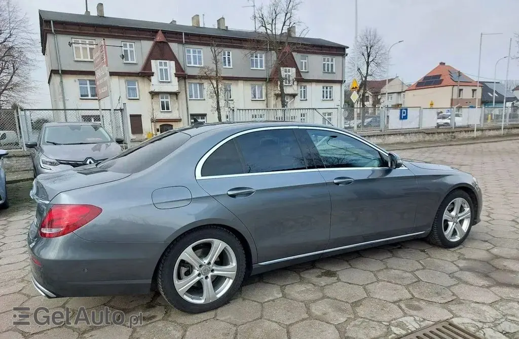 MERCEDES-BENZ Klasa E 