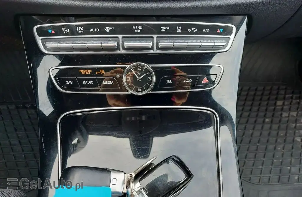 MERCEDES-BENZ Klasa E 