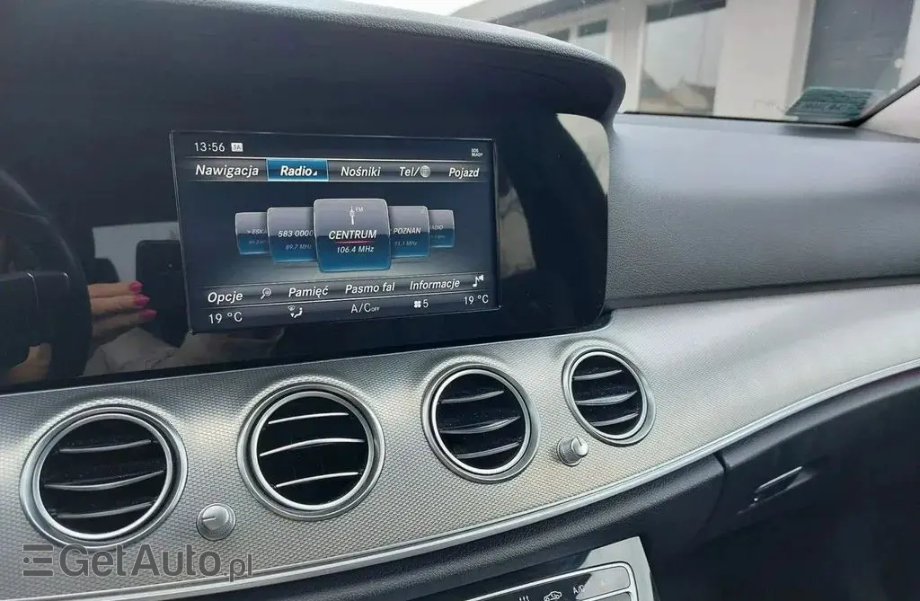 MERCEDES-BENZ Klasa E 