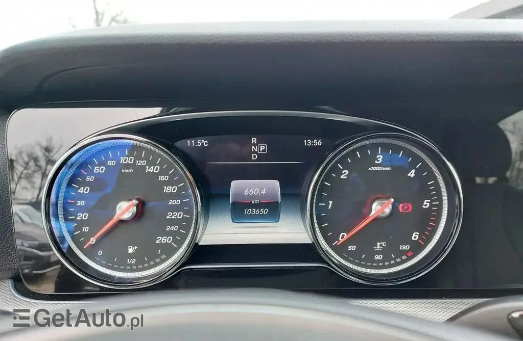 MERCEDES-BENZ Klasa E 