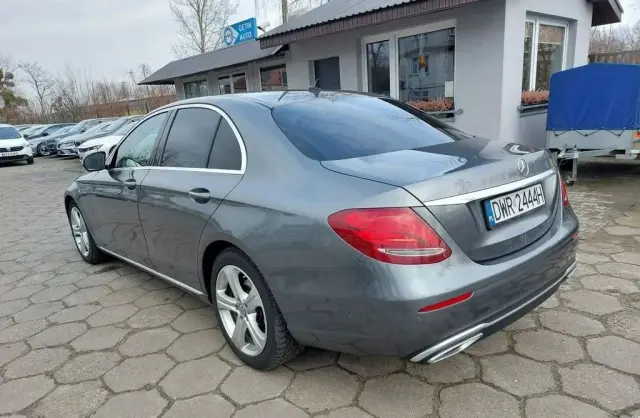 MERCEDES-BENZ Klasa E 