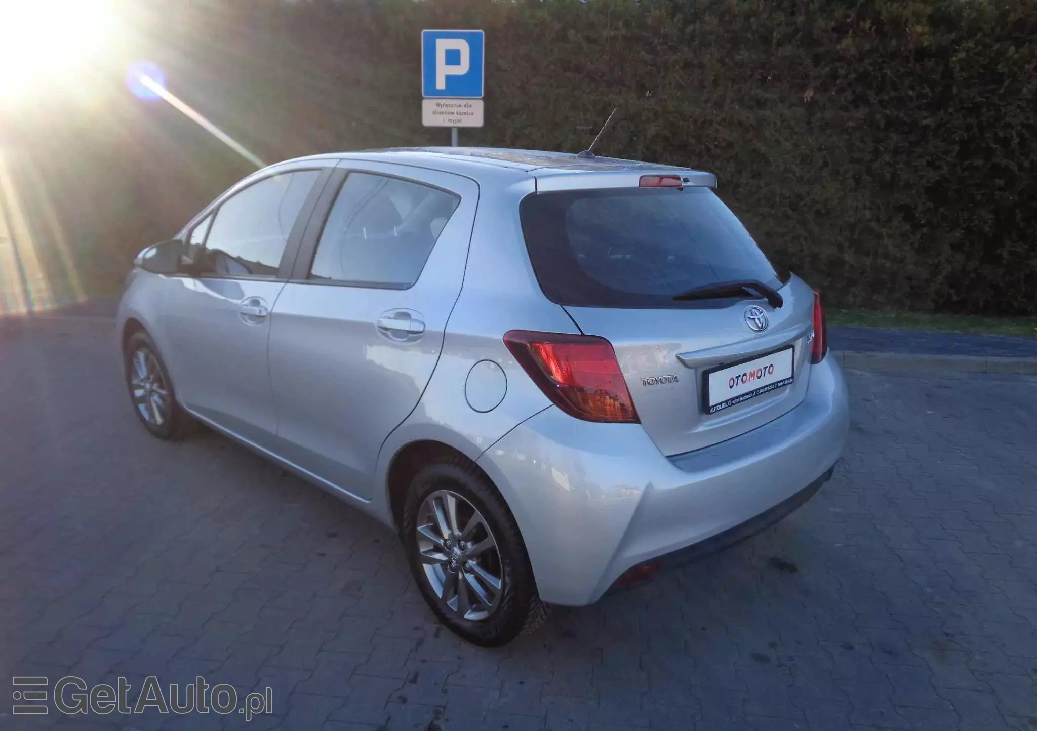 TOYOTA Yaris 1.33 Selection Platinum MS