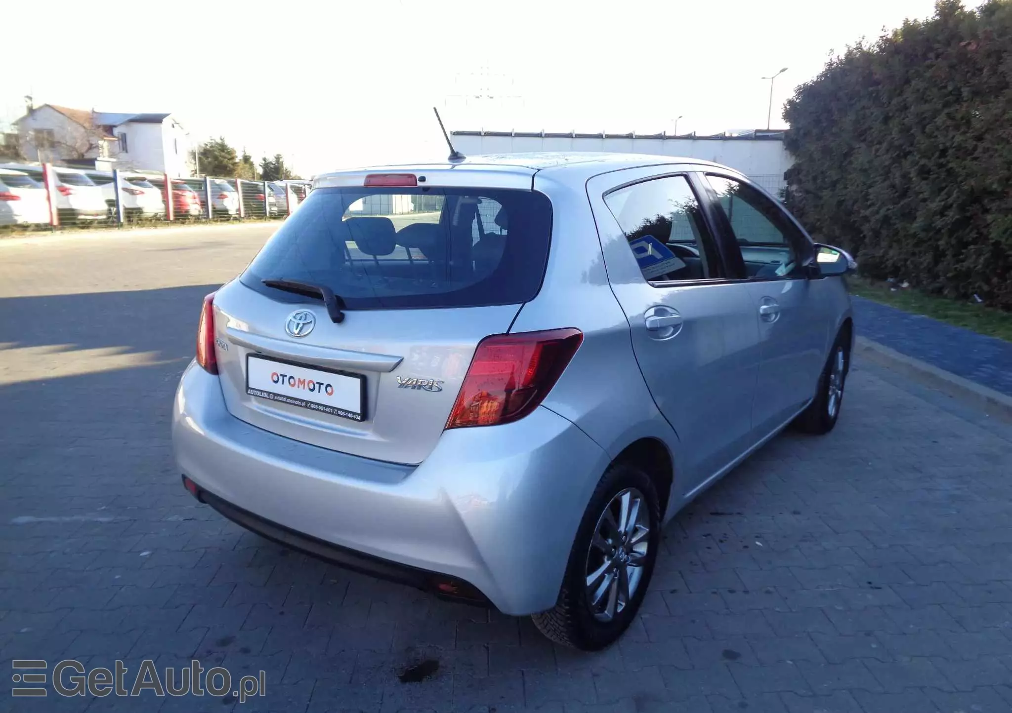TOYOTA Yaris 1.33 Selection Platinum MS