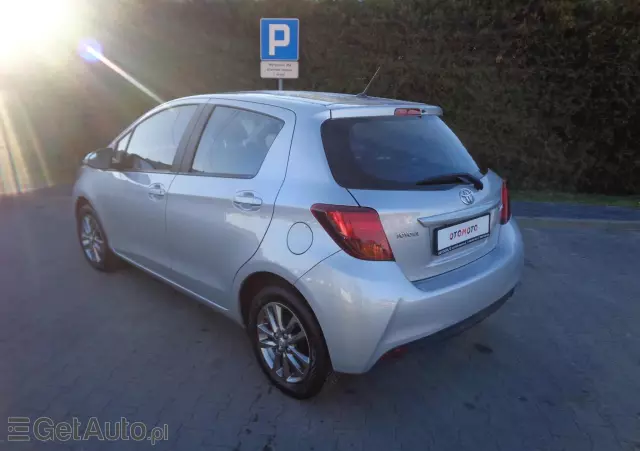 TOYOTA Yaris 1.33 Selection Platinum MS