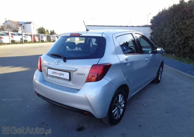 TOYOTA Yaris 1.33 Selection Platinum MS