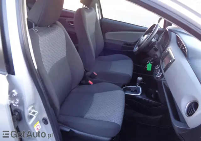 TOYOTA Yaris 1.33 Selection Platinum MS