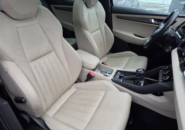 SKODA Karoq 2.0 TDI SCR 4x4 Style DSG