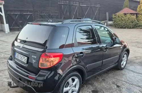 SUZUKI SX4 