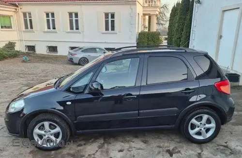 SUZUKI SX4 