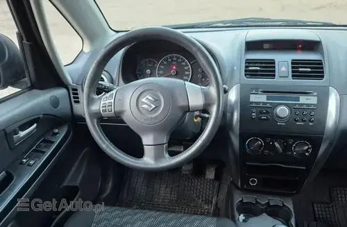 SUZUKI SX4 