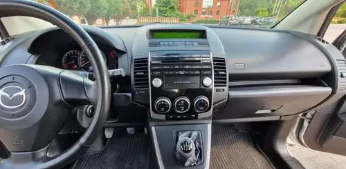 MAZDA 5 