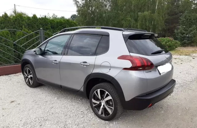 PEUGEOT 2008 