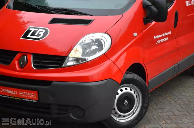 RENAULT Trafic 
