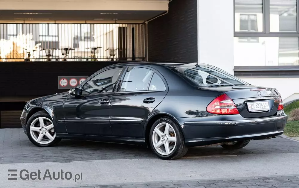 MERCEDES-BENZ Klasa E 