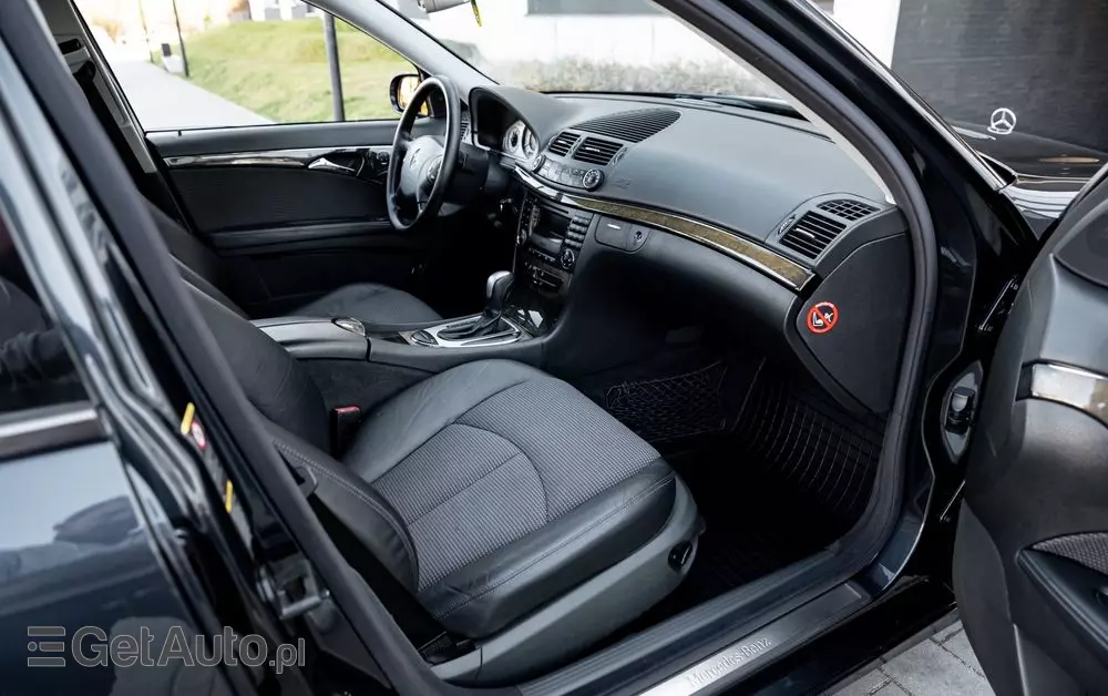 MERCEDES-BENZ Klasa E 