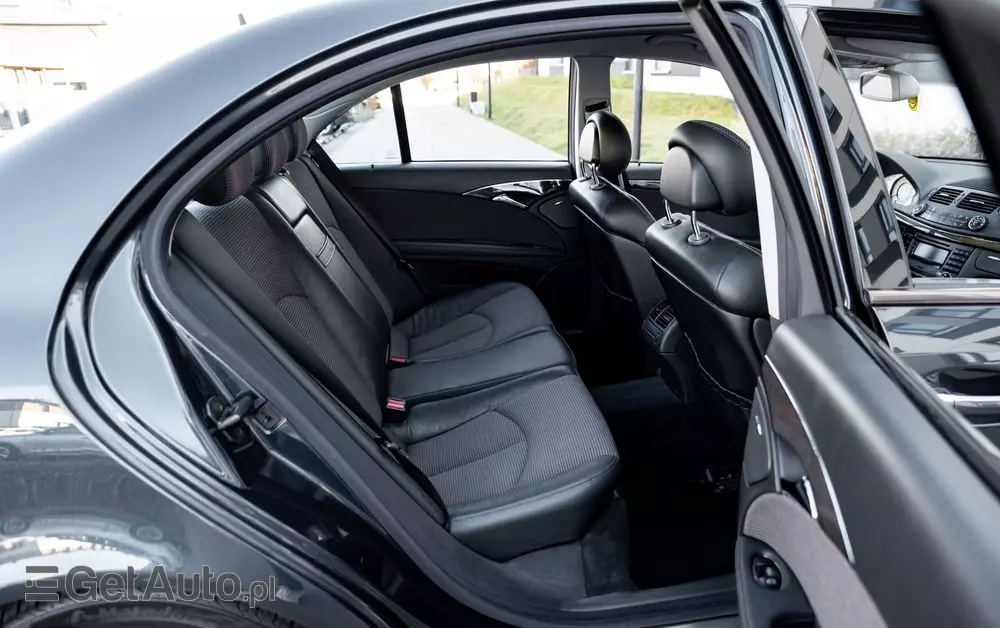 MERCEDES-BENZ Klasa E 