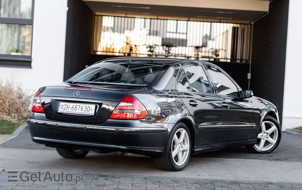 MERCEDES-BENZ Klasa E 