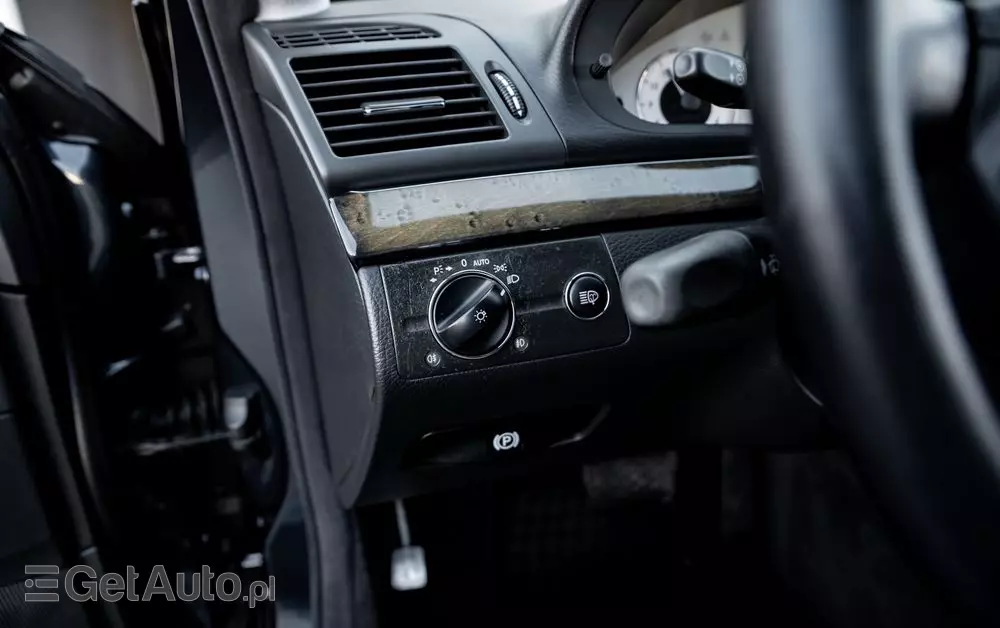 MERCEDES-BENZ Klasa E 