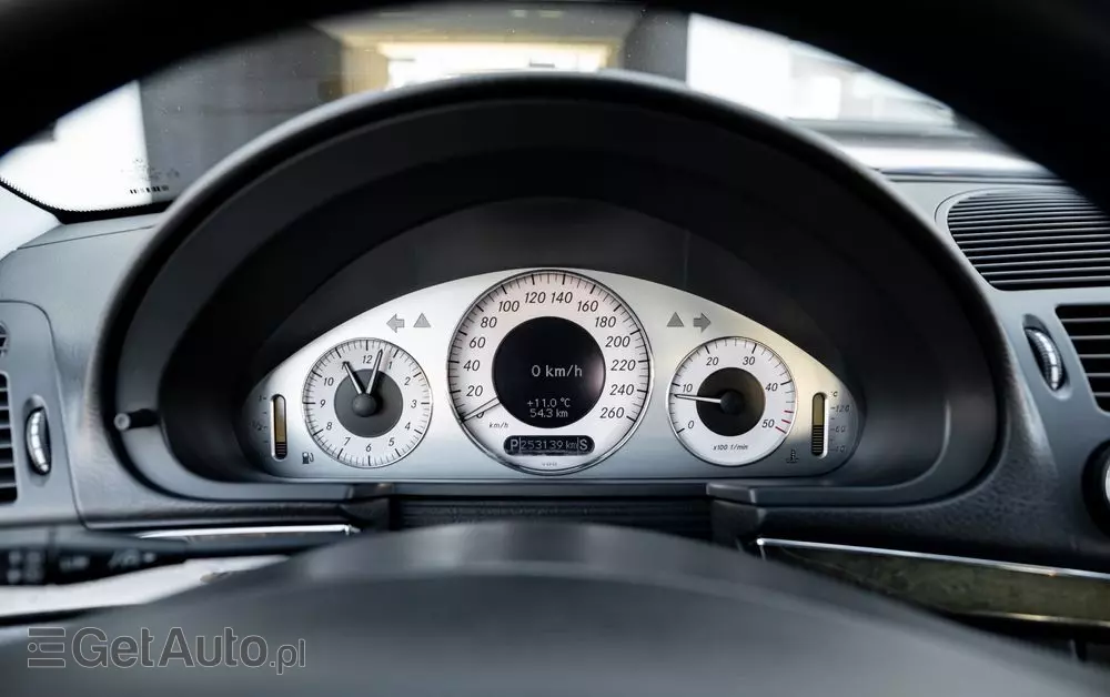 MERCEDES-BENZ Klasa E 