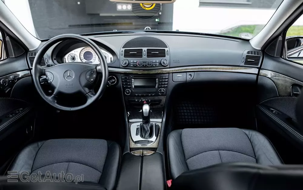 MERCEDES-BENZ Klasa E 