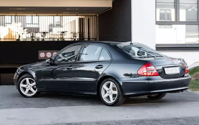 MERCEDES-BENZ Klasa E 
