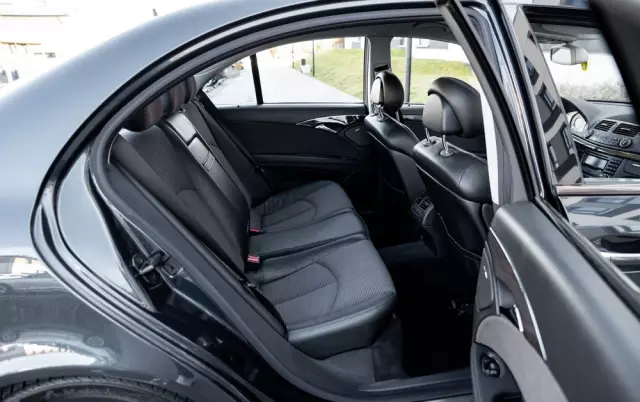 MERCEDES-BENZ Klasa E 