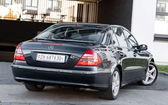 MERCEDES-BENZ Klasa E 