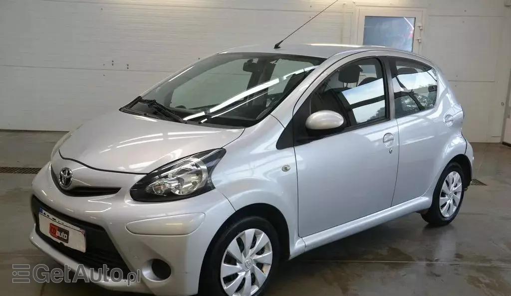 TOYOTA Aygo 