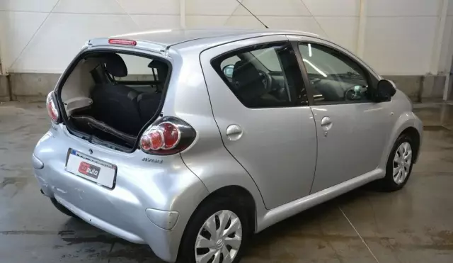 TOYOTA Aygo 