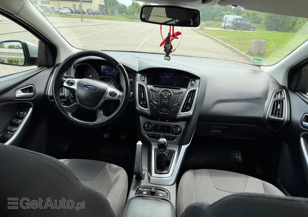 FORD Focus 1.0 EcoBoost Start-Stopp-System Titanium