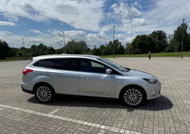 FORD Focus 1.0 EcoBoost Start-Stopp-System Titanium