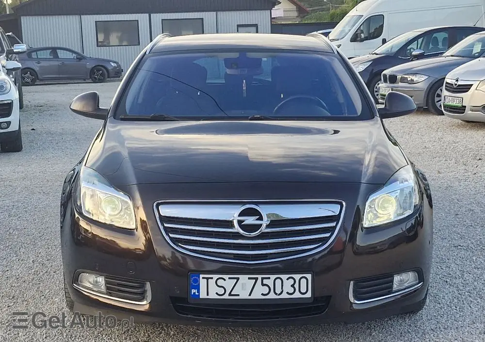 OPEL Insignia 