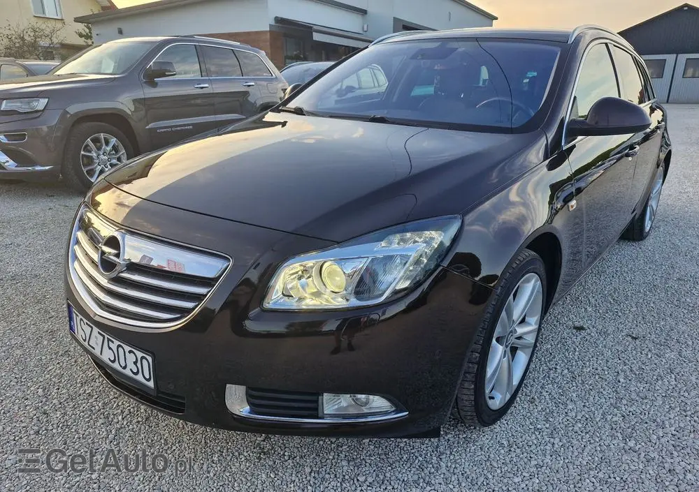 OPEL Insignia 