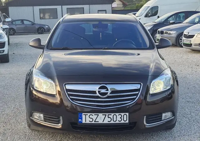 OPEL Insignia 