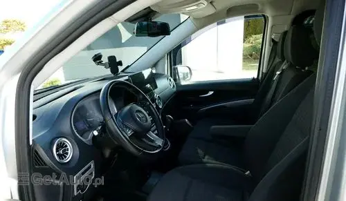 MERCEDES-BENZ Klasa V 