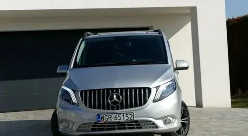 MERCEDES-BENZ Klasa V 