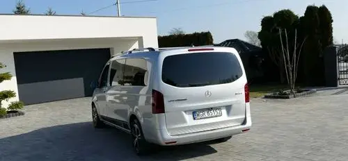 MERCEDES-BENZ Klasa V 