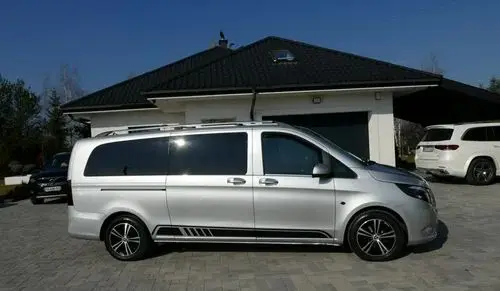 MERCEDES-BENZ Klasa V 