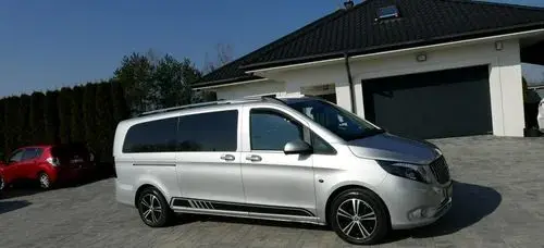 MERCEDES-BENZ Klasa V 