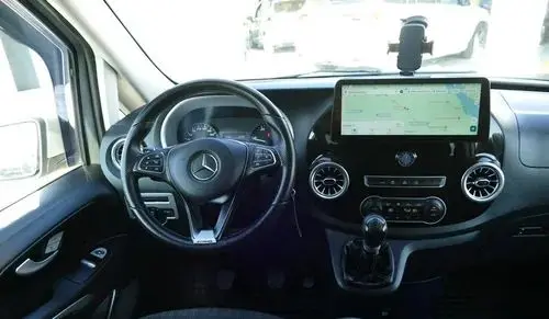 MERCEDES-BENZ Klasa V 