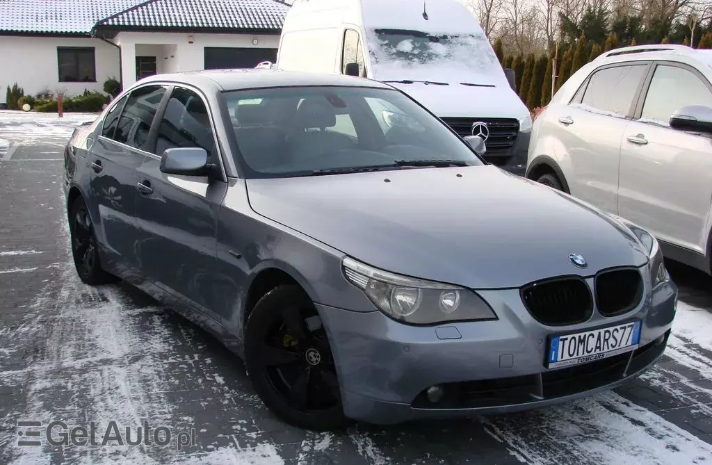 BMW Seria 5 525d (177 KM)