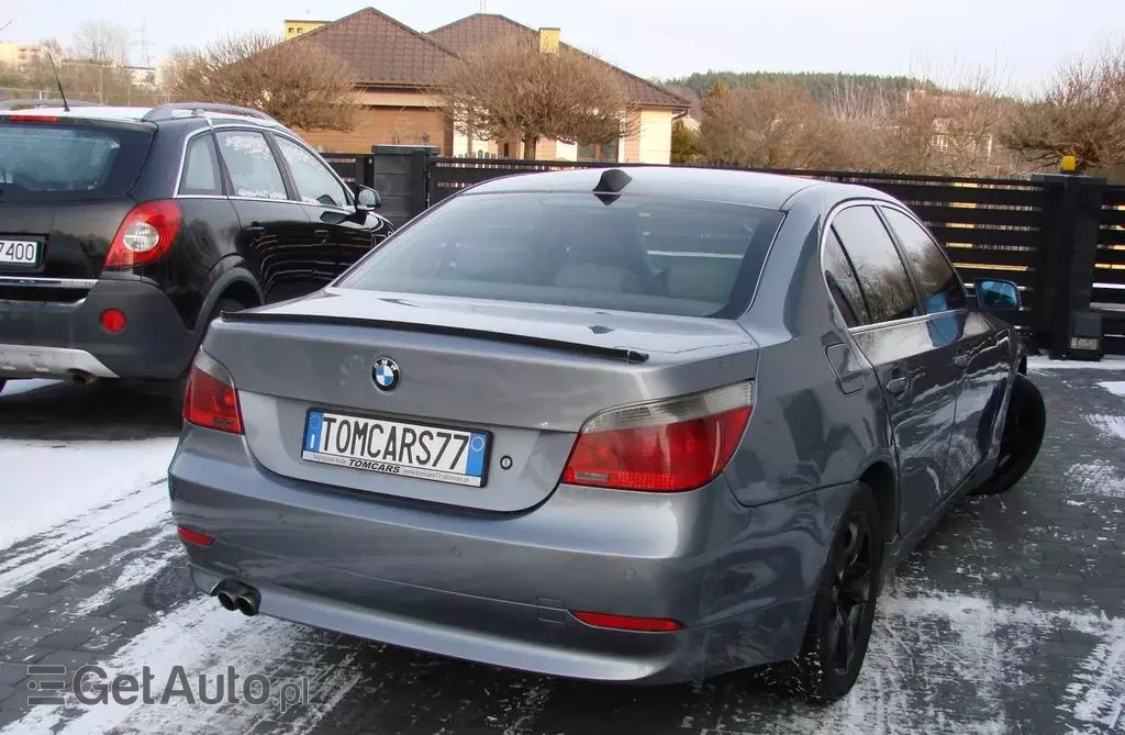 BMW Seria 5 525d (177 KM)