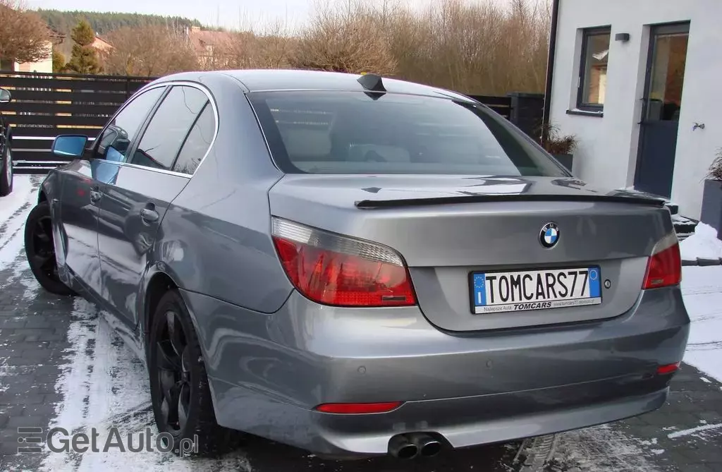 BMW Seria 5 525d (177 KM)